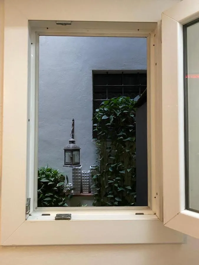 Tower Room Florence Apartment